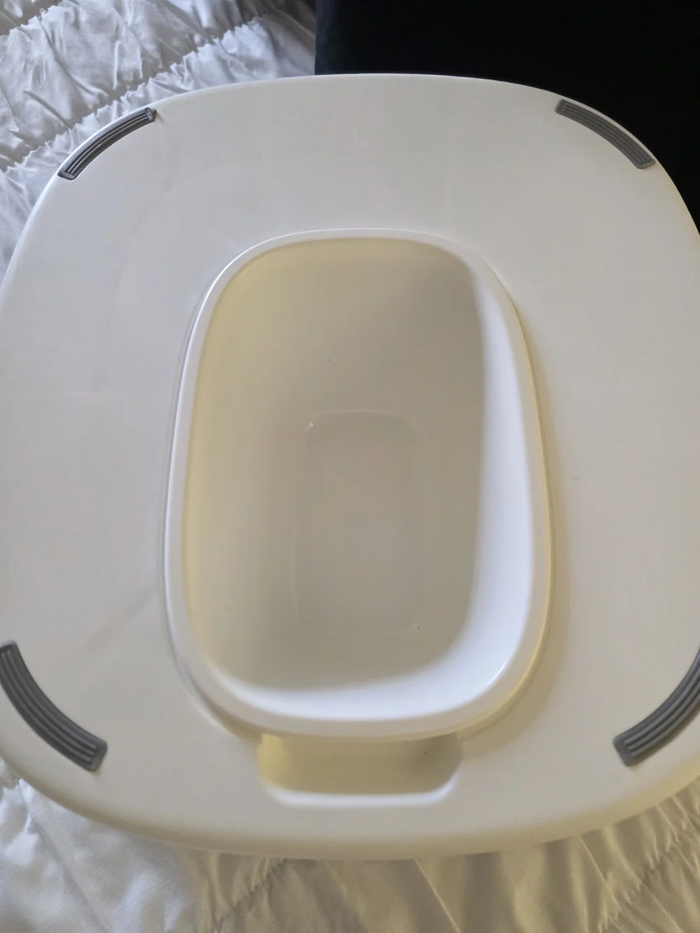 White Toddler Potty Seat – Comfortable Cushioned Trainer
